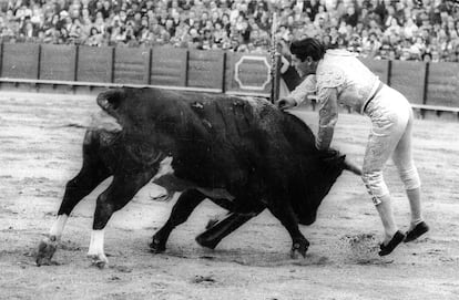 Jaime Ostos en la Maestranza de Sevilla en los años setenta. / APLAUSOS