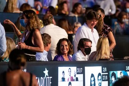 La exalcaldesa de Madrid Ana Botella y su marido, el expresidente del Gobierno Jose Maria Aznar, en el concierto de Plácido Domingo en el festival Starlite de Marbella.