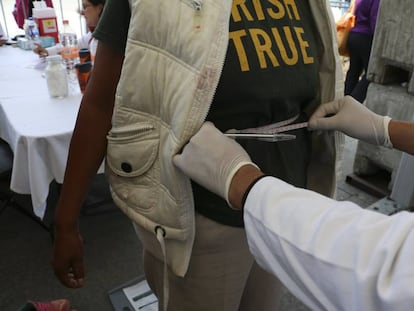 Un mexicano participa en una campa&ntilde;a nacional de salud.