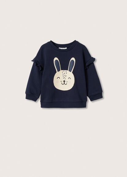 Sudadera con dibujo de conejo de Mango. (12,99 euros).