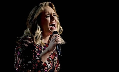 Adele, en los Grammy de 2017.
