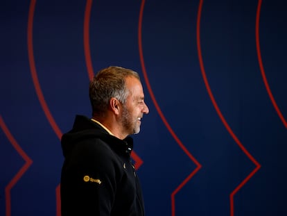 Hansi Flick, en la rueda de prensa el día antes de enfrentarse el Barça al Madrid en Liga, en la Ciudad Deportiva Joan Gamper.