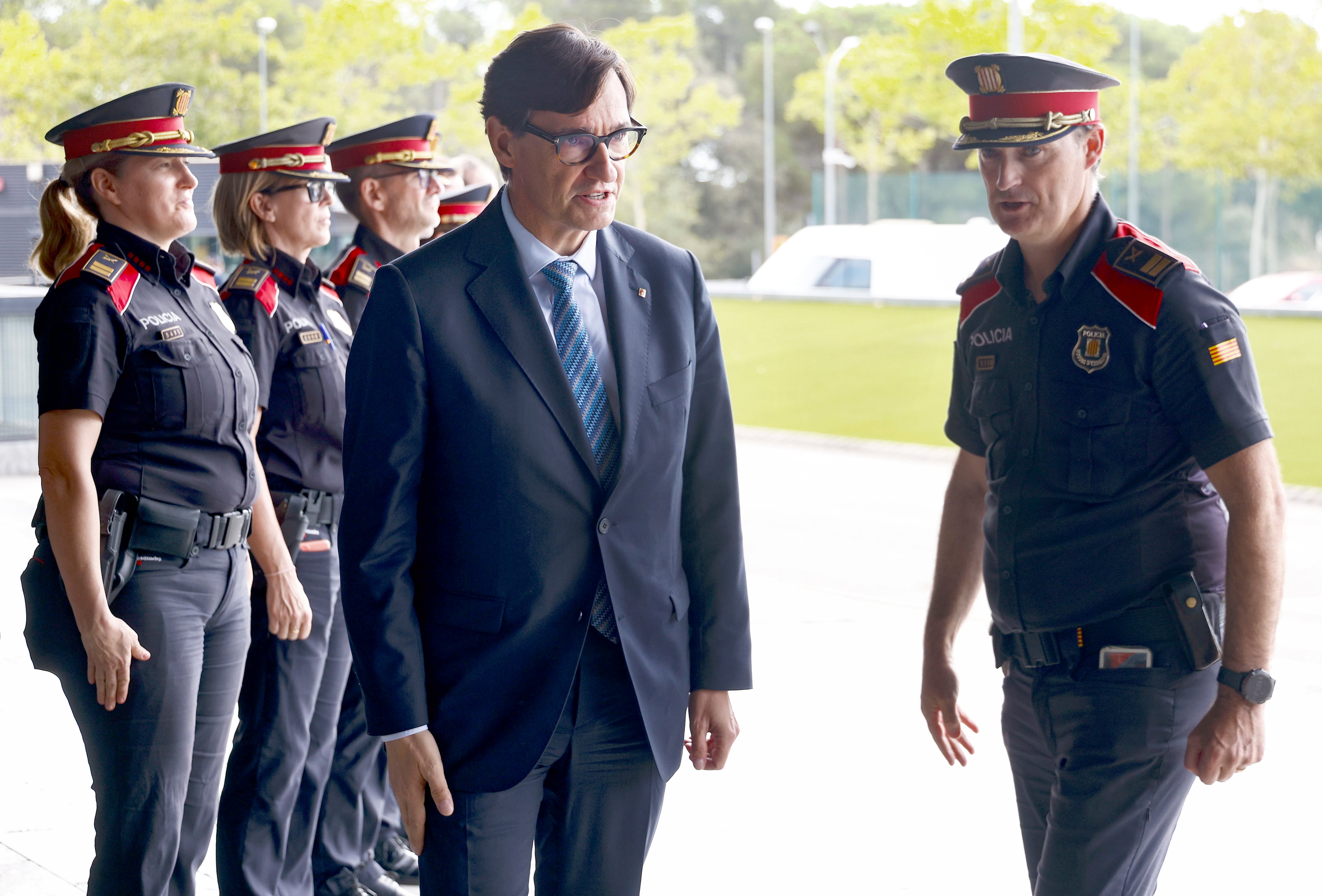 Última hora de la actualidad política, en directo | Illa: “Es necesario que los Mossos trabajen alejados de la confrontación política” 