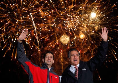 Los candidatos a la presidencia, Mitt Romney, y a la vicepresidencia, Paul Ryan, durante un mitín en North Canton, Ohio, el 26 de octubre.