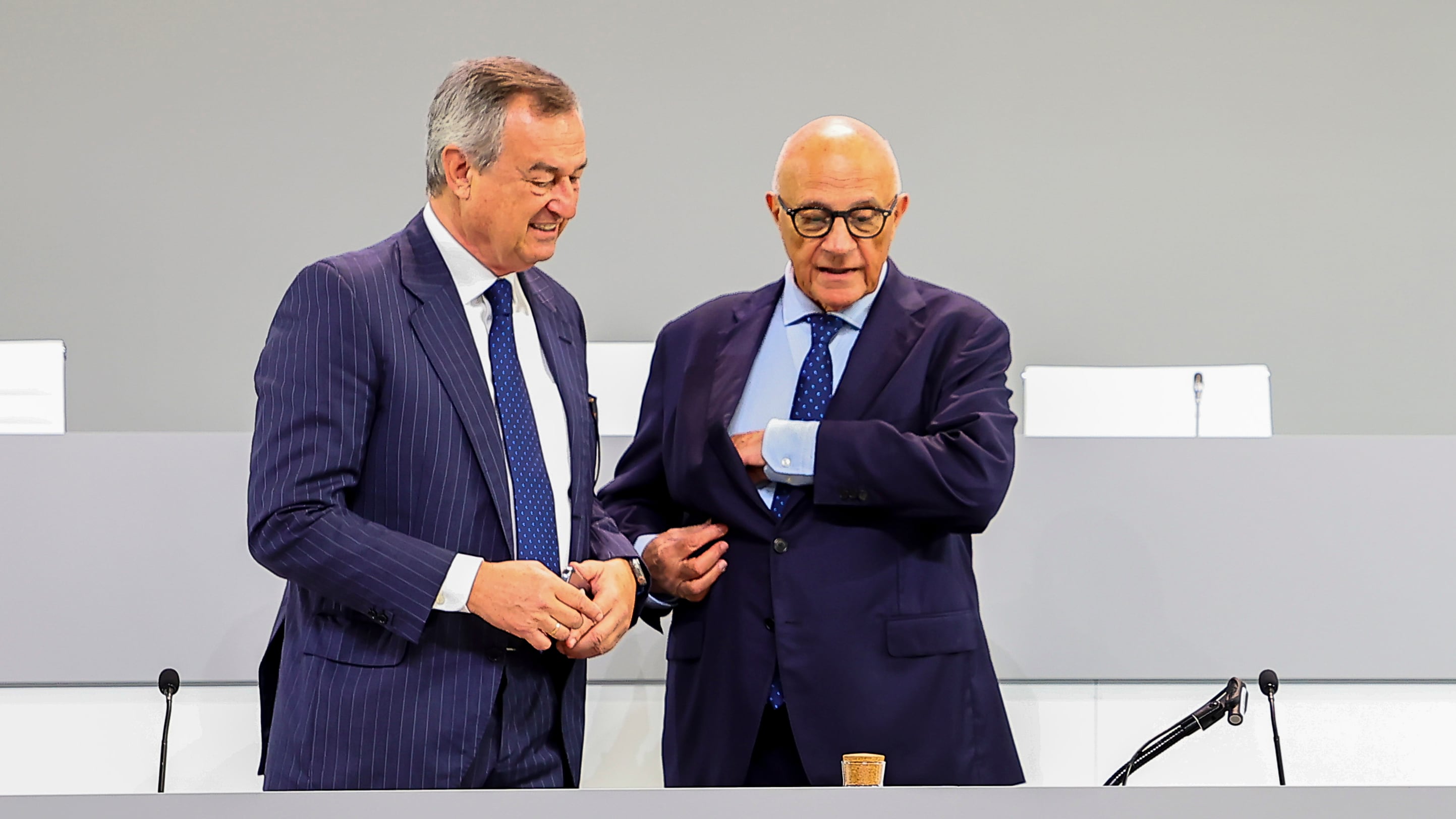 El presidente del Sabadell, Josep Oliu, y el CEO, César González Bueno.


