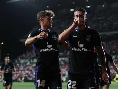 Mario Hermoso celebra su gol con el Atlético de Madrid al Rayo Vallecano el pasado 9 de abril.