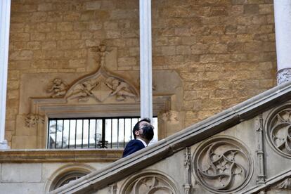 El hasta ahora vicepresidente del Govern, Pere Aragonès, es recibido en el Pati de Carruatges del Palau de la Generalitat, antes de tomar posesión de su cargo como presidente.