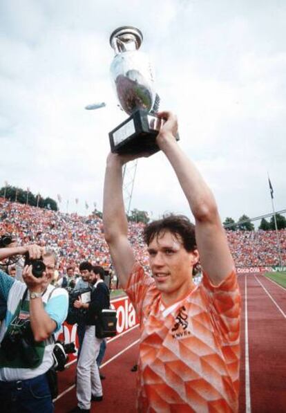 Van Basten, en la Eurocopa de 1988. 