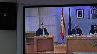 Rajoy, durante su declaraci&oacute;n.