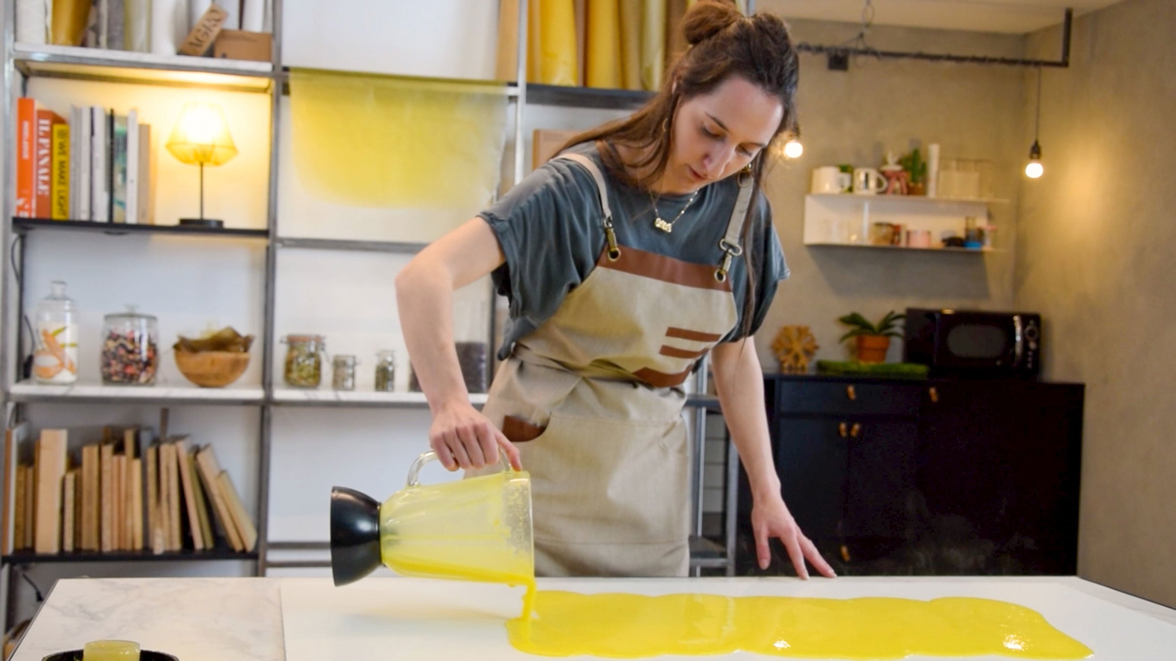 Bioplásticos con pulpa de naranja y tomate