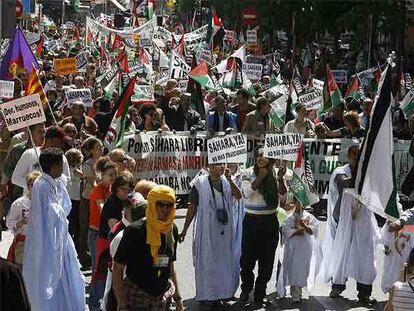 Manifestantes por la autodeterminación del Sáhara Occidental ayer en Madrid.