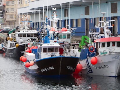 Pesqueros amarrados en el puerto de Vigo (Pontevedra), este miércoles.