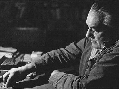 El poeta Vladimir Holan (Praga, 1905-1980).
