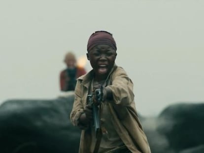 Un fotograma de 'Rebelde (War witch)', con la protagonista Komona (Rachel Mwanza), en primer plano.
