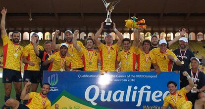 El equipo español de rugby 7 celebra su clasificación a los Juegos de Río.