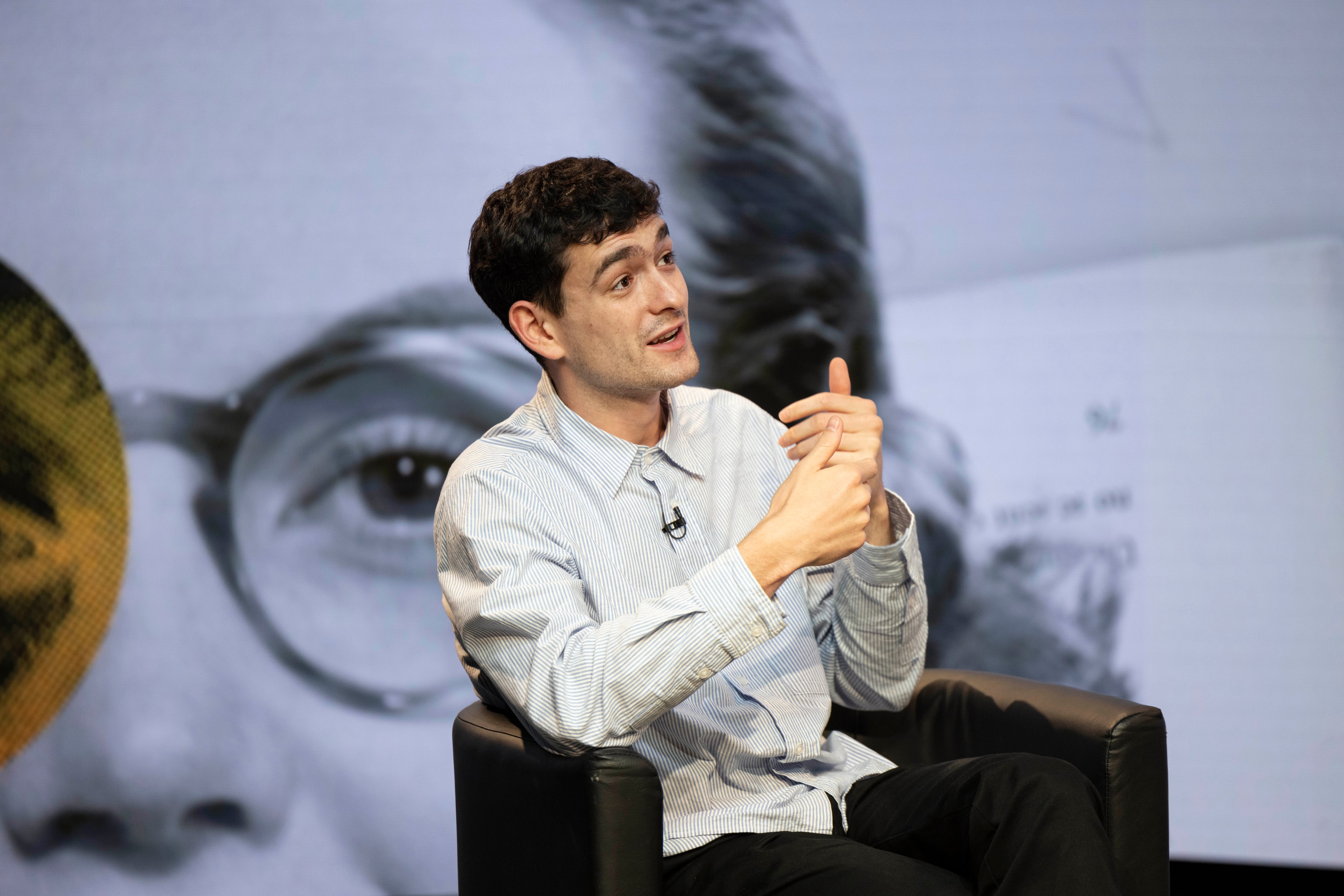 Pol Guasch esvaeix el mal sabor de les novel·les anteriors amb ‘Relíquia’