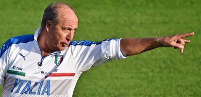 El seleccionador de Italia, Giampiero Ventura, durante un entrenamiento.