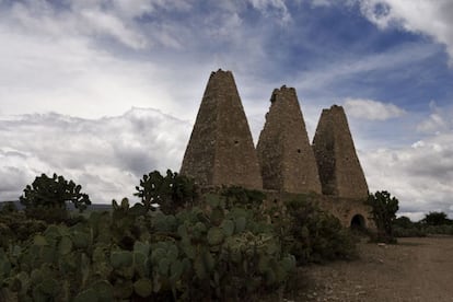 Tierra de Chichimecas, quien no conoce Pozos no ha caminado por las páginas de un libro que fue de grande abundancia minera para volverse callado volumen de sosiego donde parece que no pasa el tiempo.