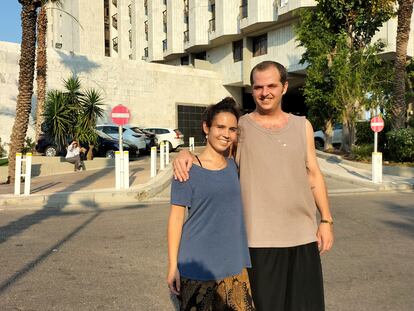 Yamit Bar and Enosh Katz, in front of the hotel in the city of Tiberias where they were evacuated from Kibbutz Baram, located 300 meters from the border with Lebanon, June 12.