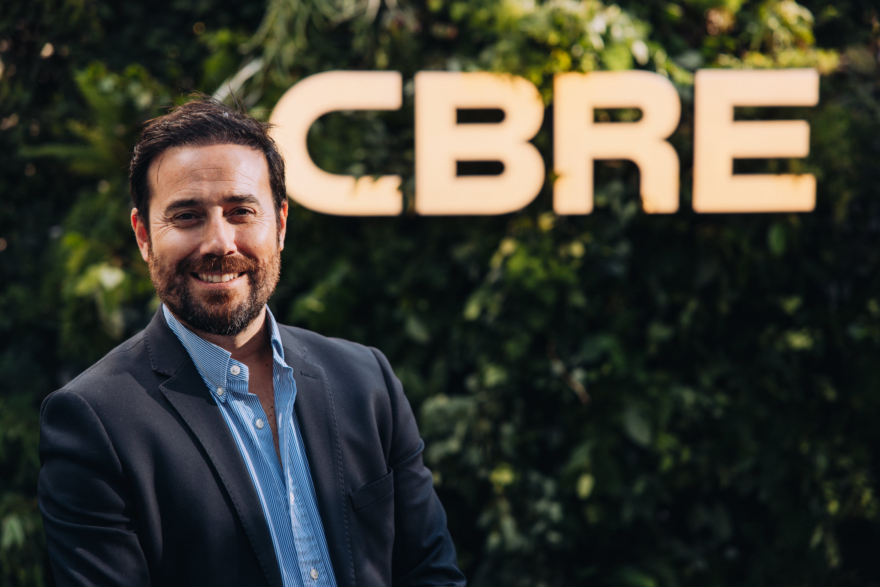 Verónica Llera en Dunas Capital, Ernesto Coloma en CBRE y otros nombramientos de la semana