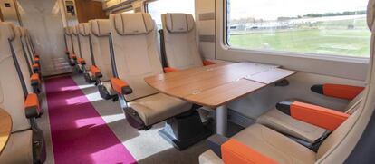 Interior del AVLO, tren AVE 'low cost' de Renfe.