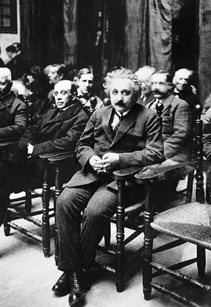 Albert Einstein, durante una visita a la Escuela  Industrial de Barcelona en 1923.