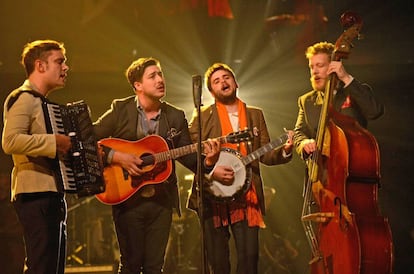 Mumford & Sons.