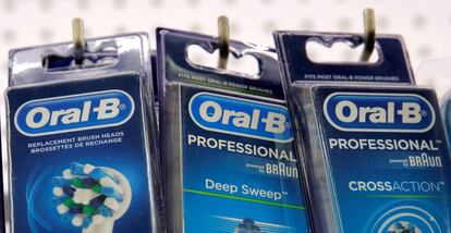 Cabezales de cepillos de dientes Oral-B, marca de Procter & Gamble.