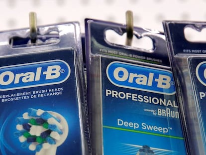 Cabezales de cepillos de dientes Oral-B, marca de Procter & Gamble.