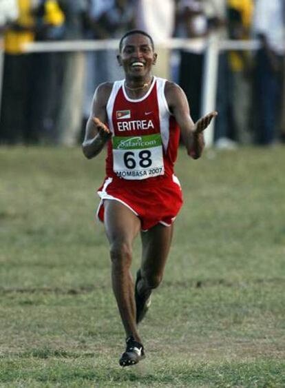 Tadesse corre hacia la victoria en el Mundial de cross.