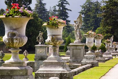 Jardines de la mansión de Powerscourt, en Enniskerry (Irlanda).