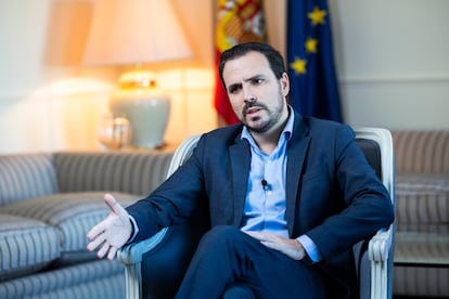 Alberto Garzón, exministro de Consumo, en un momento de la entrevista. 