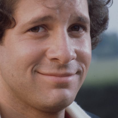 Steve Guttenberg