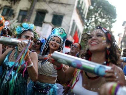 Foliãs em bloco no RIo.