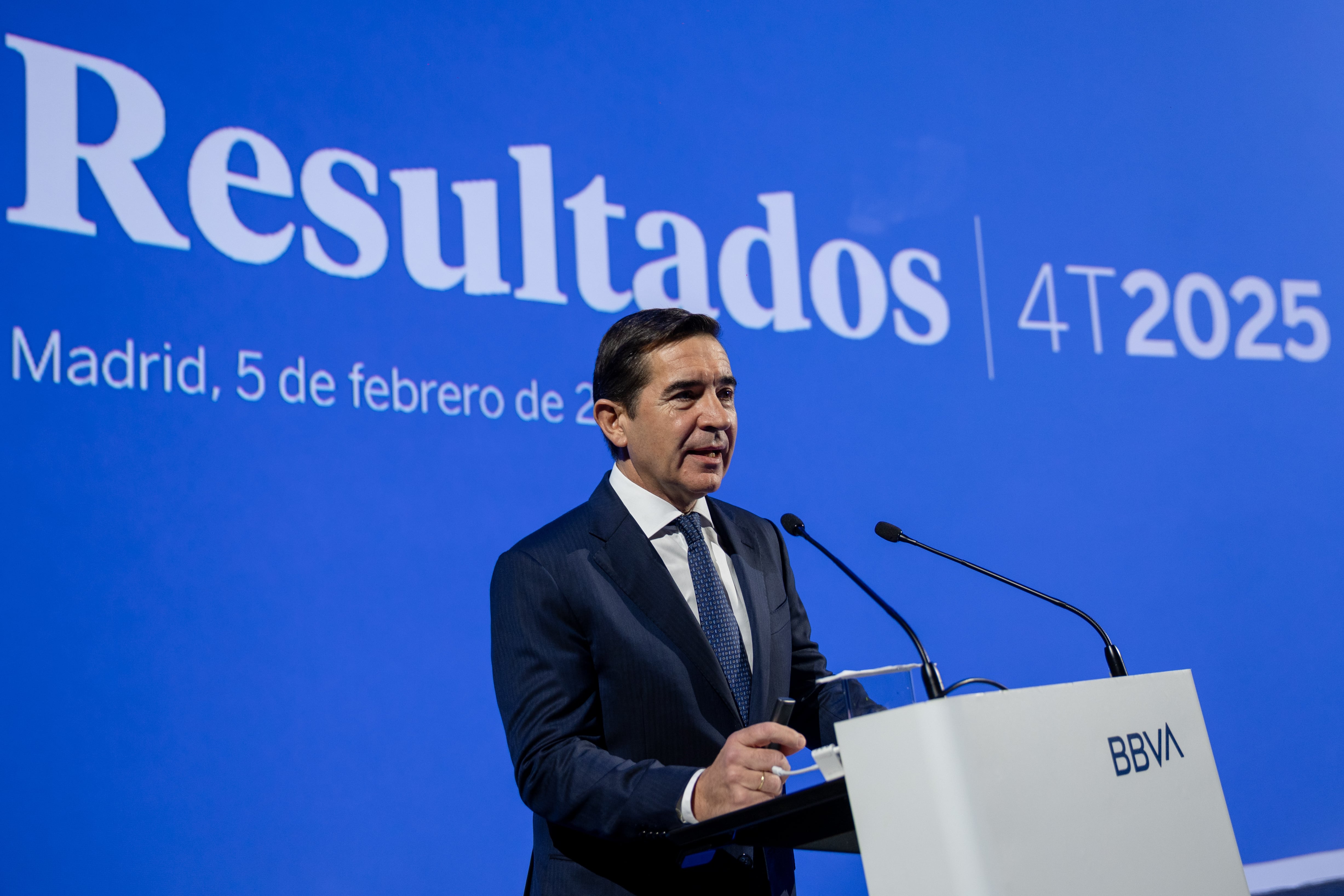 Torres afirma que el BBVA ya no contempla crecer con compras