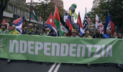 Cabecera de la manifestación que ha recorrido hoy Bilbao.