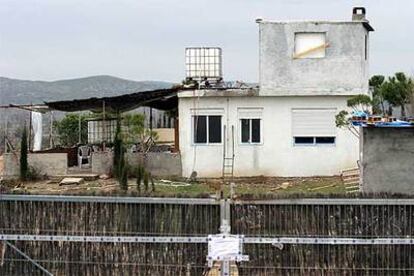 La casa de Chinchón donde los terroristas trasladaron sus barbacoas desde el río Alberche.