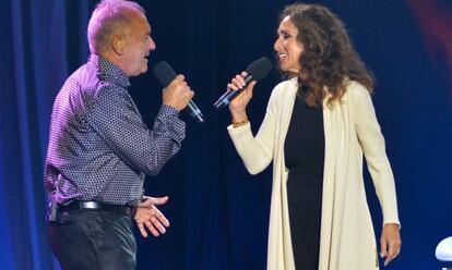 Victor Mnauel y Ana Belen, durante su actuación en Starlite.