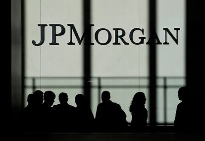 The JPMorgan Chase & Co. logo is displayed at their headquarters in New York.