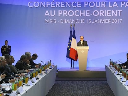 Hollande na Conferência de Paris sobre a paz no Oriente Médio, neste domingo.