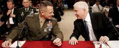 El jefe de Estado Mayor Conjunto de EE UU, general Peter Pace, y el secretario de Defensa, Robert Gates.
