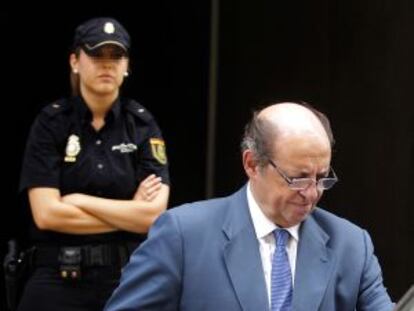 José Antonio Díaz Villanueva, a su salida de la Audiencia.