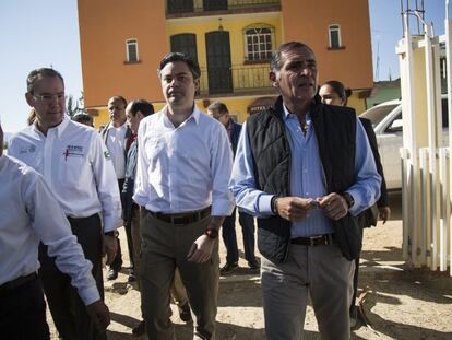 El secretario Aurelio Nuño estuvo acompañado del Gabino Cue, gobernador de Oaxaca