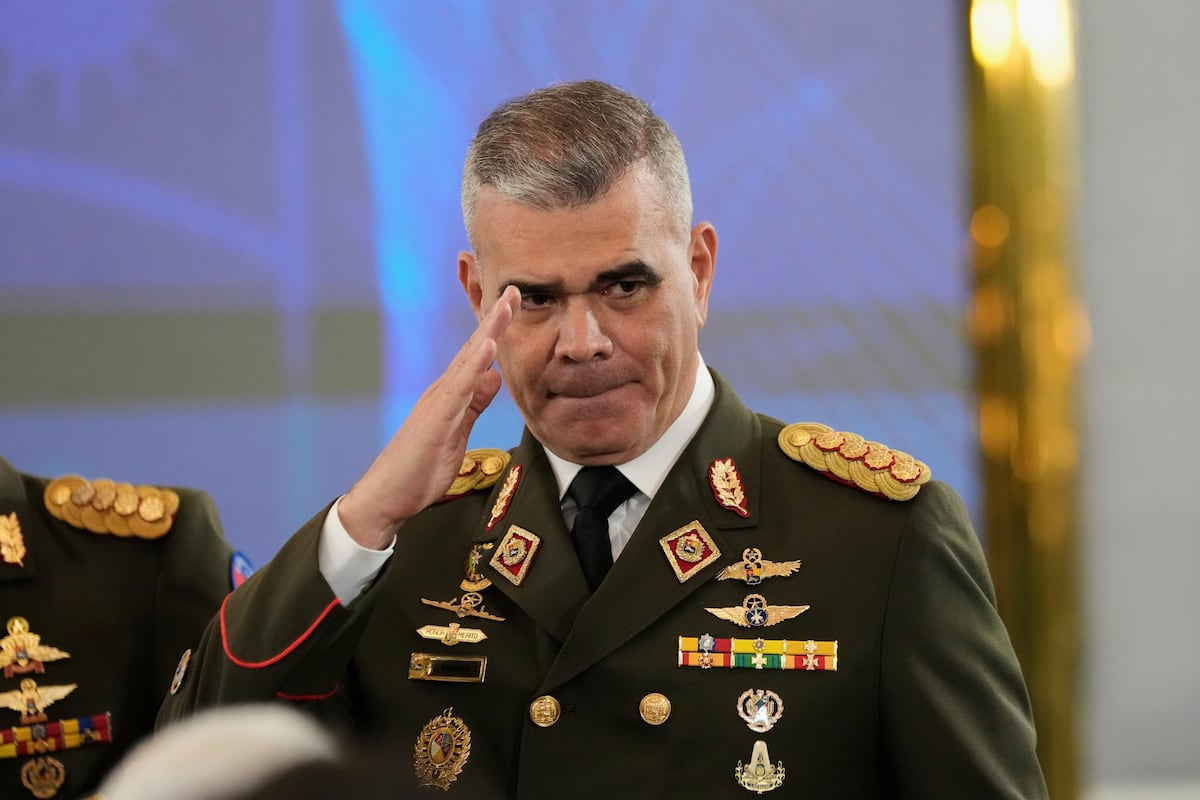 Padrino López: Del Ministerio de Defensa a la Agricultura en Venezuela