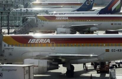 Aviones de Iberia en el aeropuerto de Madrid-Barajas.