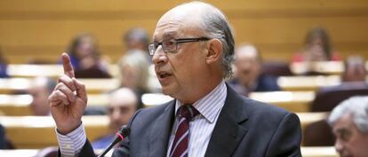 El ministre d'Hisenda, Cristobal Montoro, al Senat.