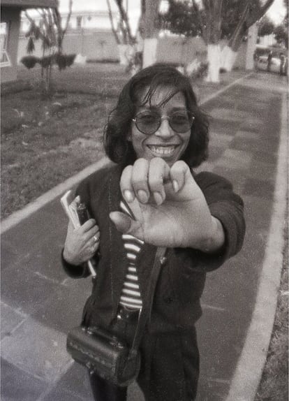 Regina Martínez en una fotografía de archivo durante sus días como periodista en las calles de Xalapa, Veracruz.
