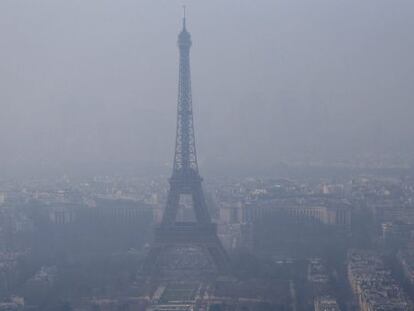 Vista da Torre Eiffel, em 18 de março.