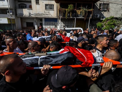 Burial of four Palestinians with alleged ties to Jihad killed by the Israeli army in Tulkarem (West Bank), on October 6.