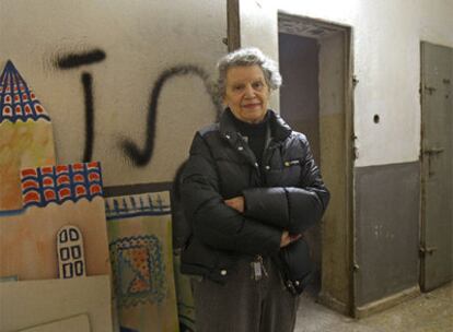 Amparo Sánchez, cuidadora del teatro La Galera en Alcalá de Henares.